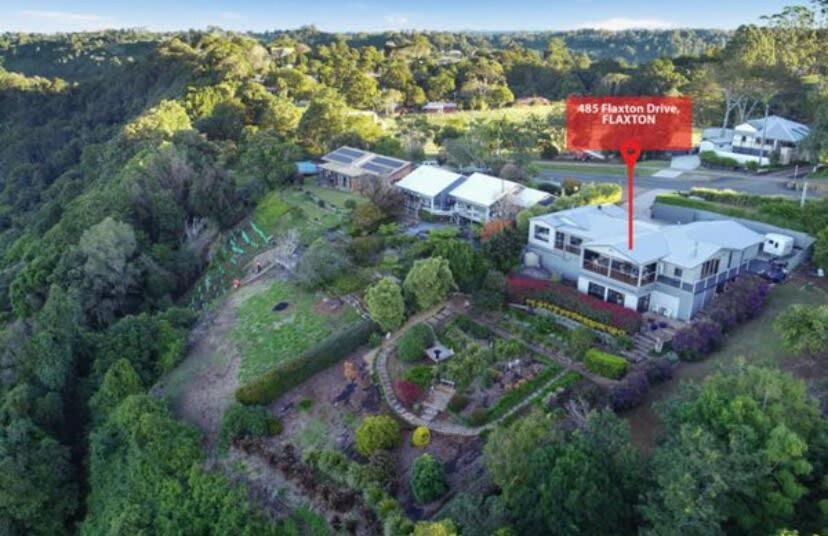 Flaxton Garden Home With Spectacular Coastal Views Montville Eksteriør bilde